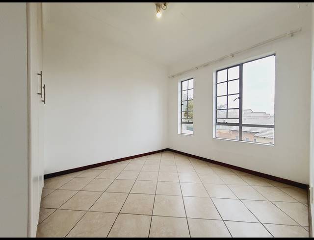 2 BEDROOM APARTMENT TO LET IN NOORDWYK